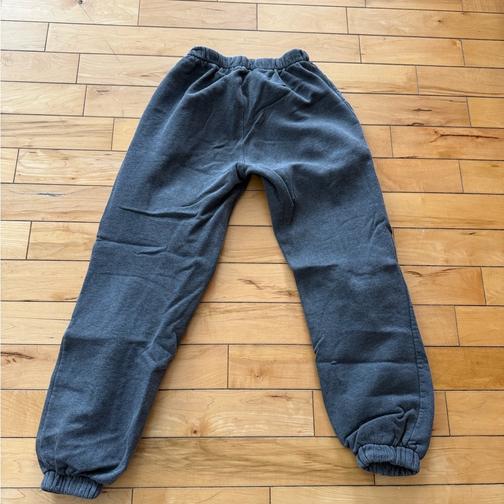 Brandy Melville Gray Sweatpants - Picture 2 of 3